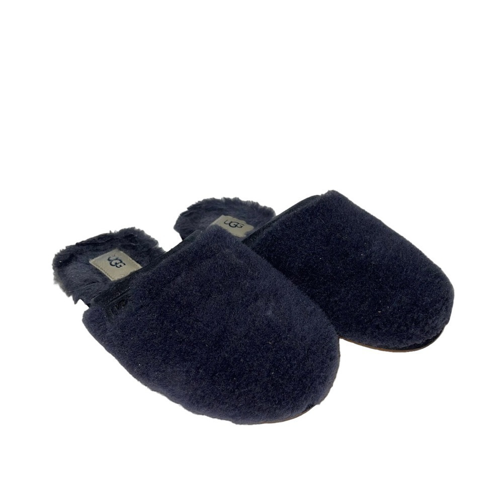 UGG Woman Slippers Size 7